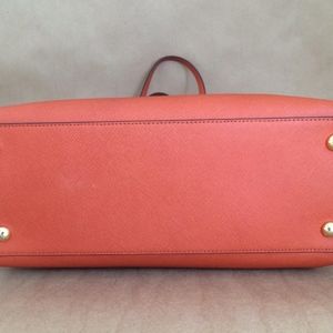 Michael Kors Bags - Michael Kors Tote Michael Kors Bags - Michael Kors Tote